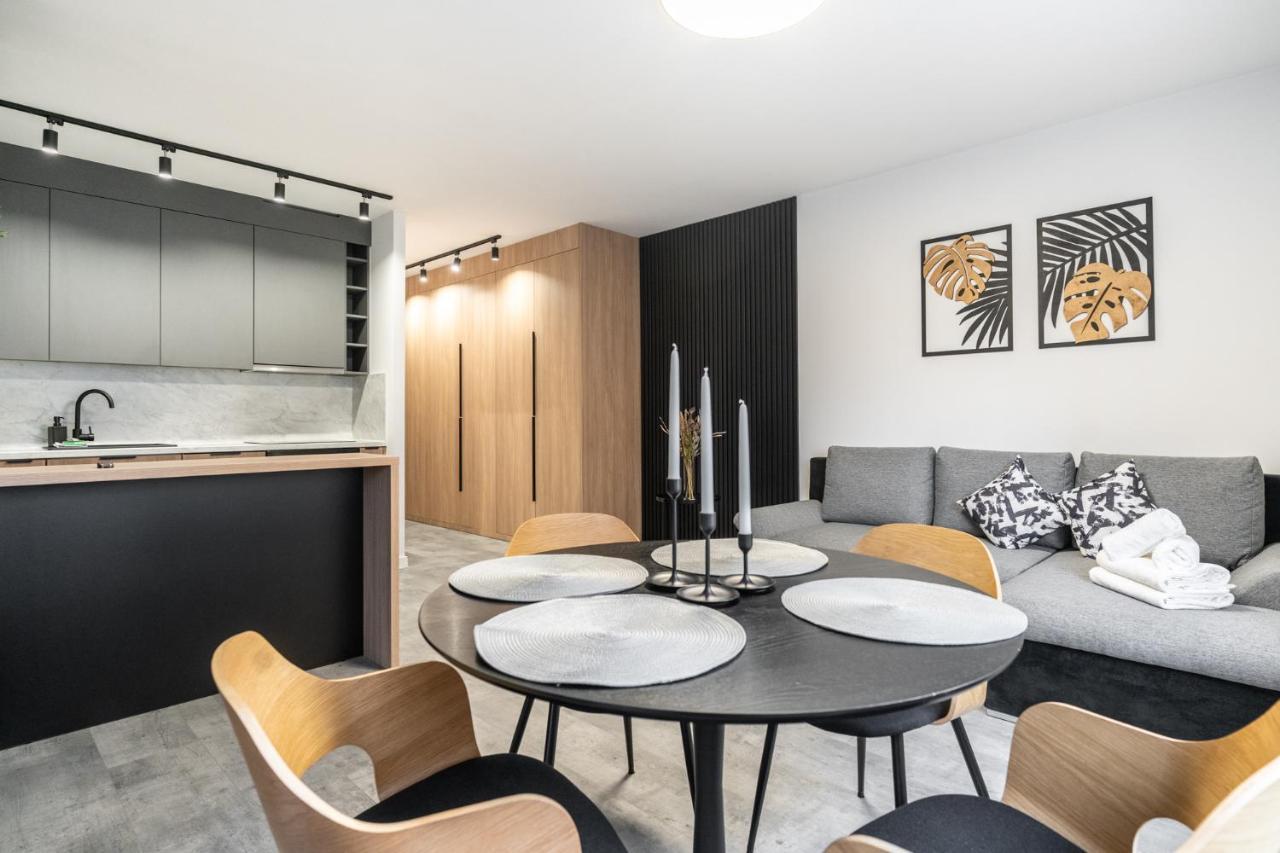 Park Slaski Modern Studio Katowice Ngoại thất bức ảnh