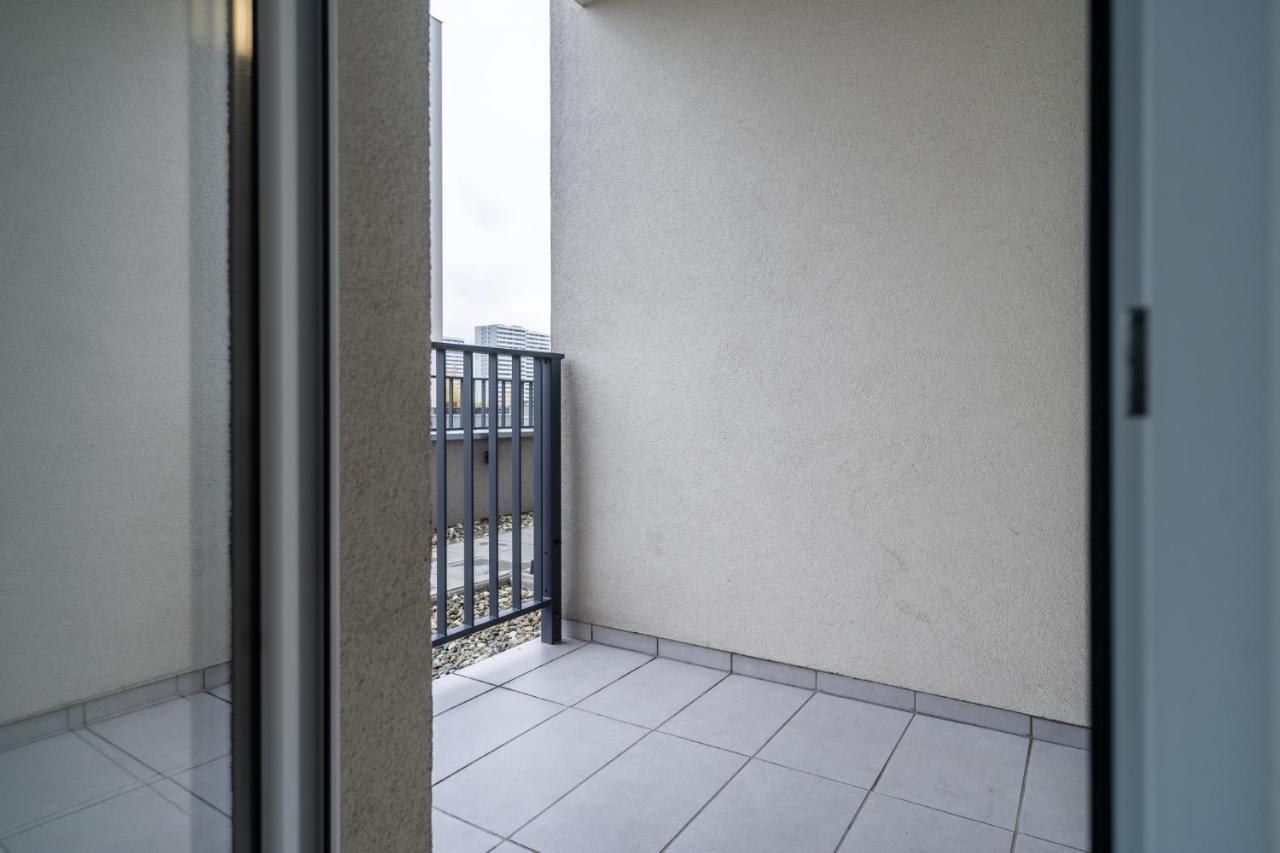 Park Slaski Modern Studio Katowice Ngoại thất bức ảnh